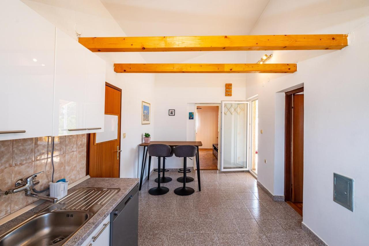 Apartment Sea And Mountain With Pool Novigrad  Kamer foto